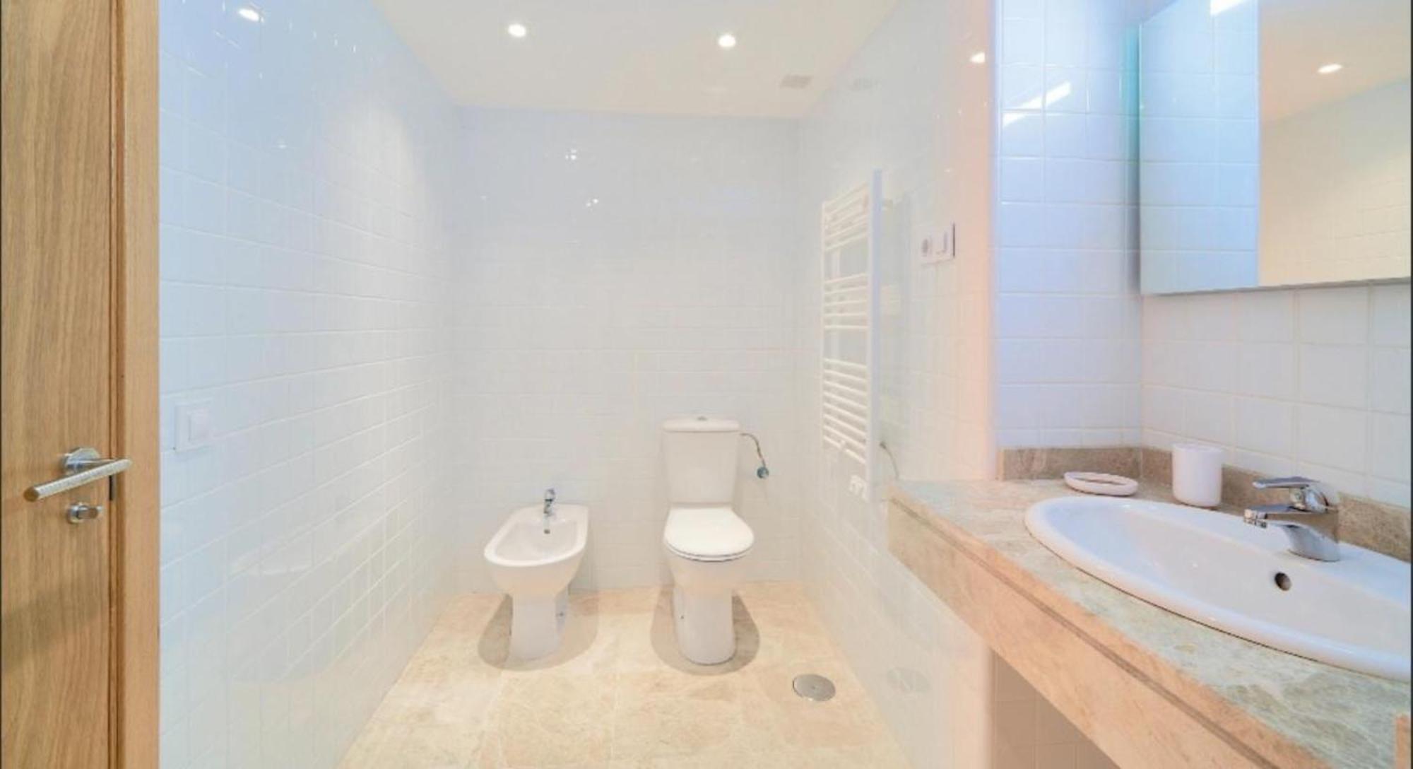 Apartment Holidays2malaga Heroe De Sostoa Con Piscina Junto Estacion Ave Y Playa